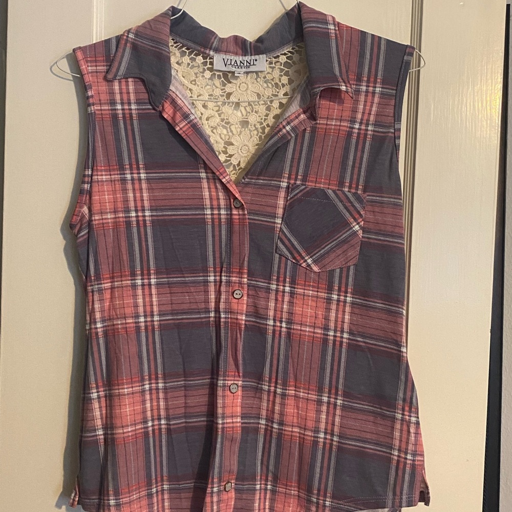 VANNI Blue and Pink Notched Collar Button Down Shirt NWT
